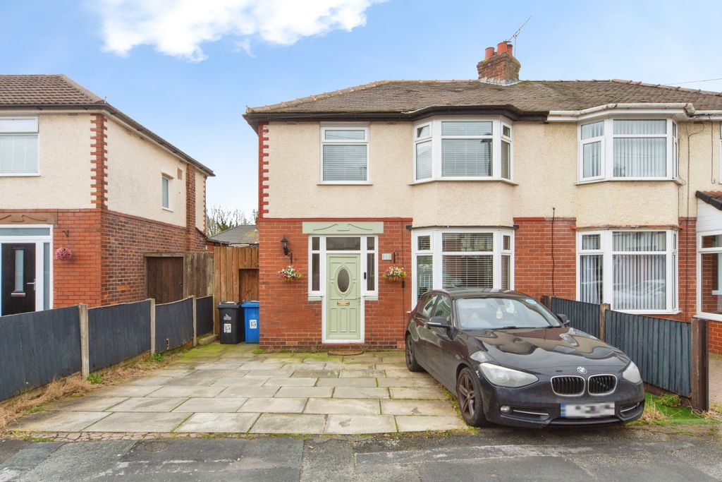 Property photo 1 of 15 Front