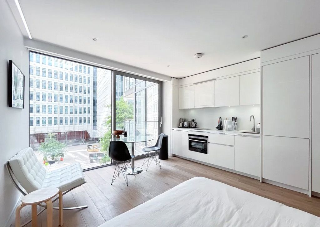 Property photo 2 of 7 Picture No. 03