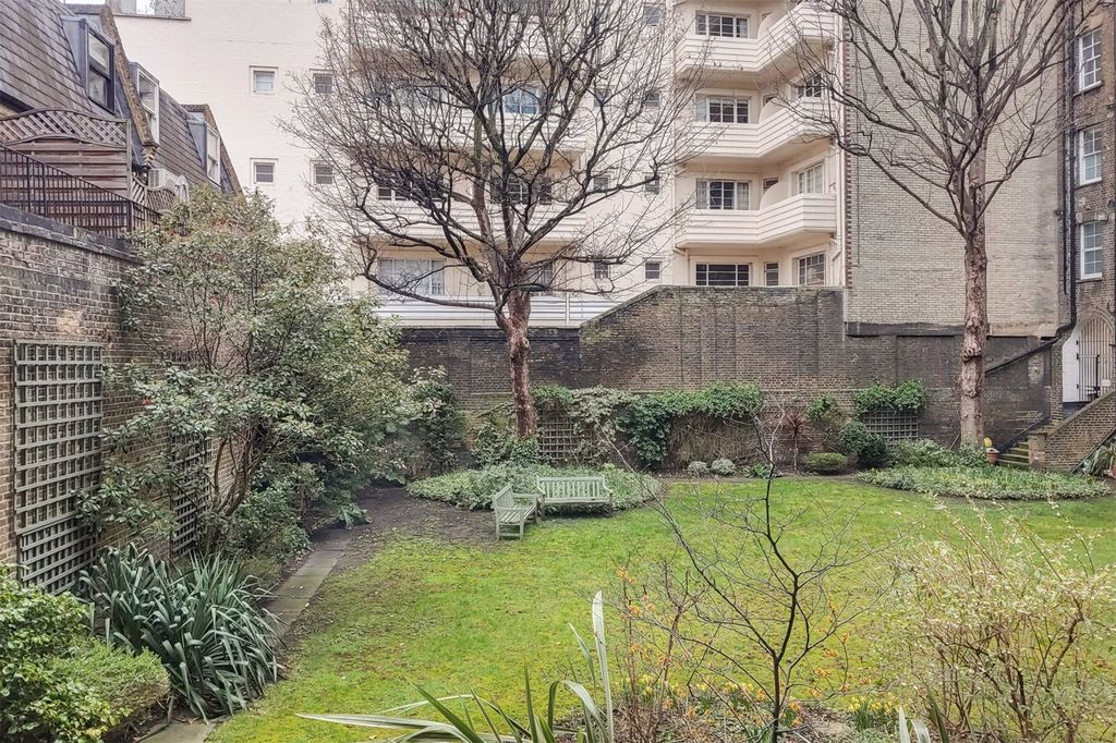 Property photo 2 of 11 Picture No. 17