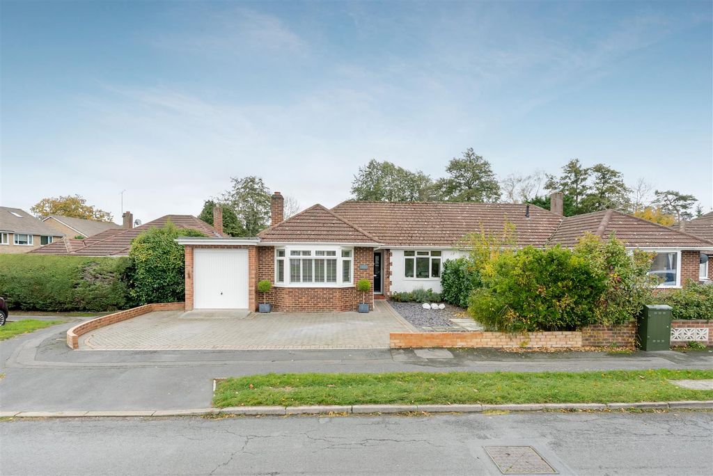 Property photo 1 of 9