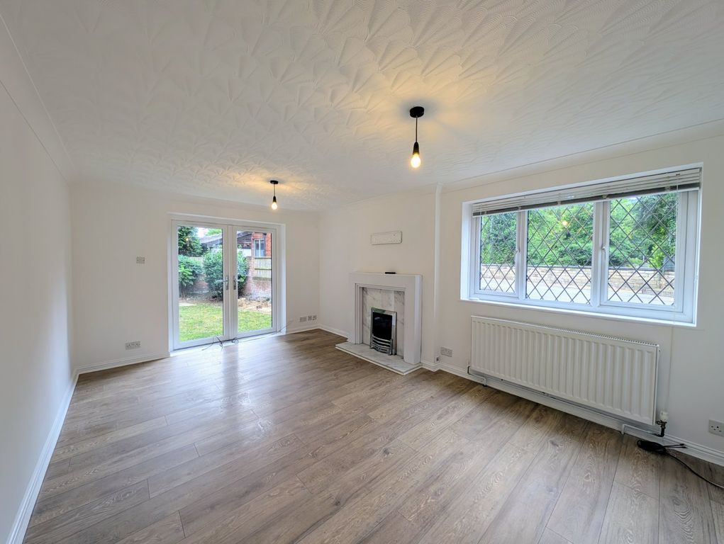 Property photo 3 of 28 Picture No. 34