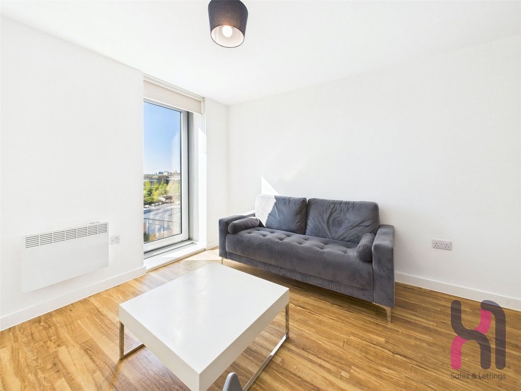 Property photo 3 of 19 Picture No. 19