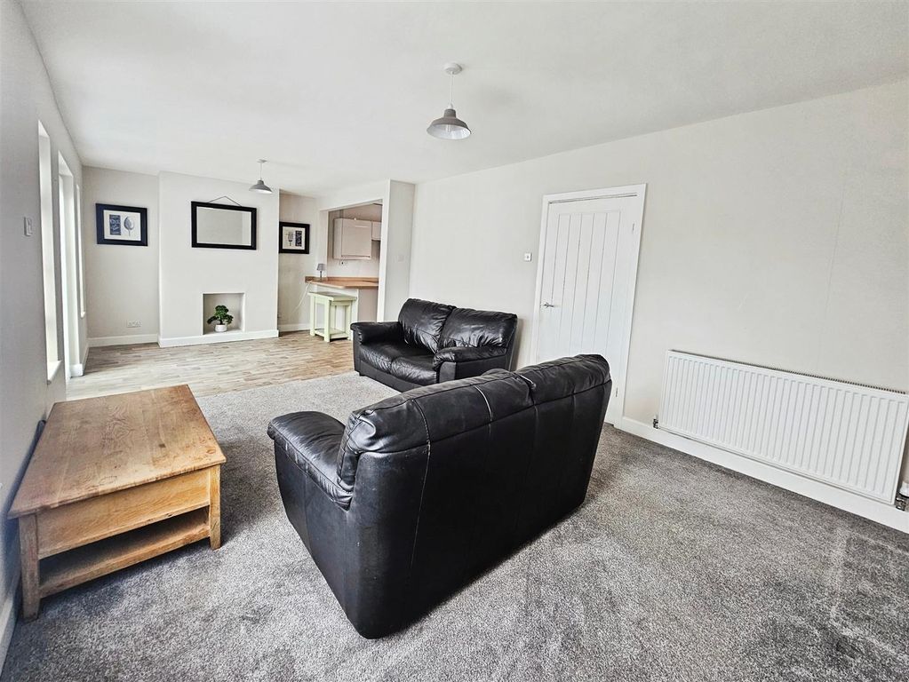 Property photo 3 of 25 266Eee84-20260107_122313.Jpg