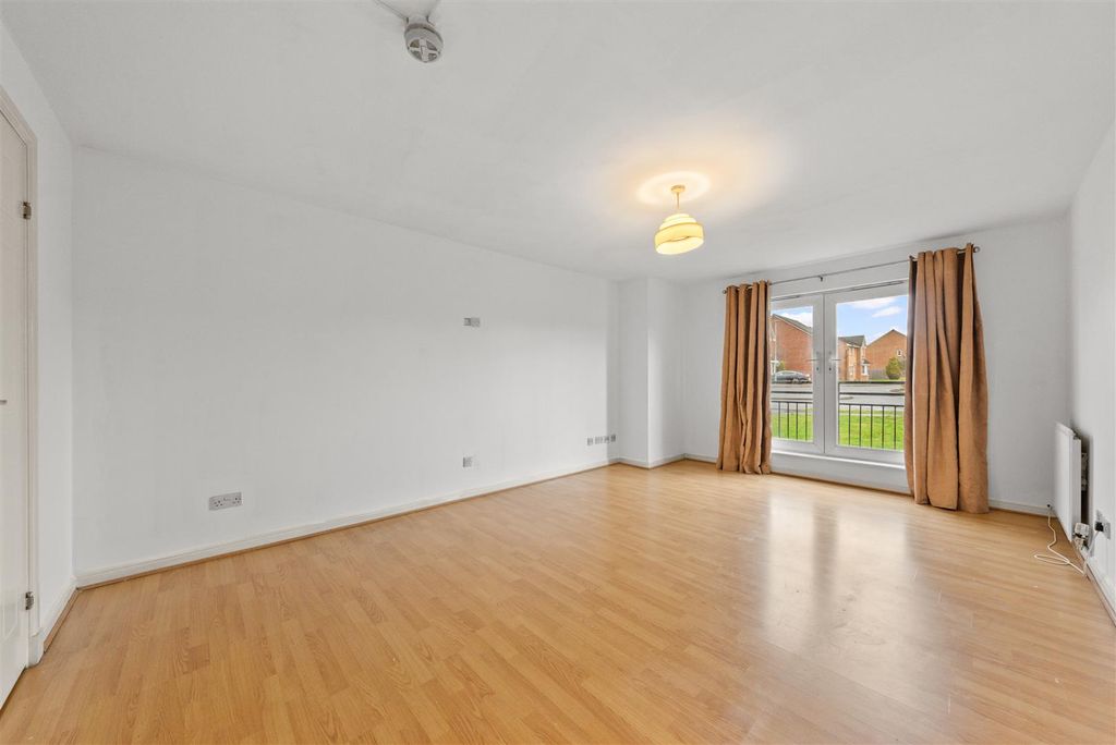 Property photo 3 of 16 Dsc00859.Jpg