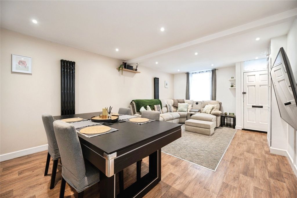 Property photo 3 of 13 Picture No. 27