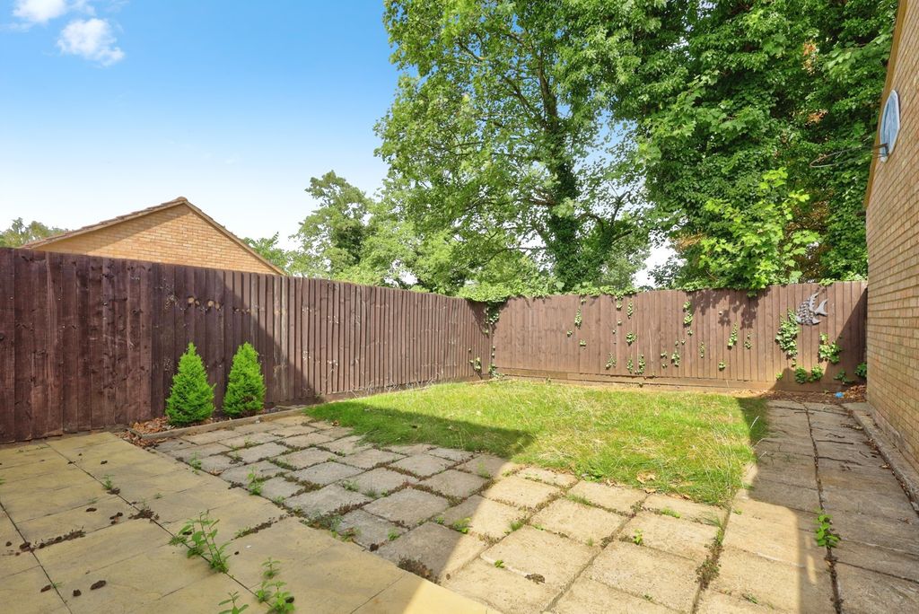 Property photo 3 of 17 Photo