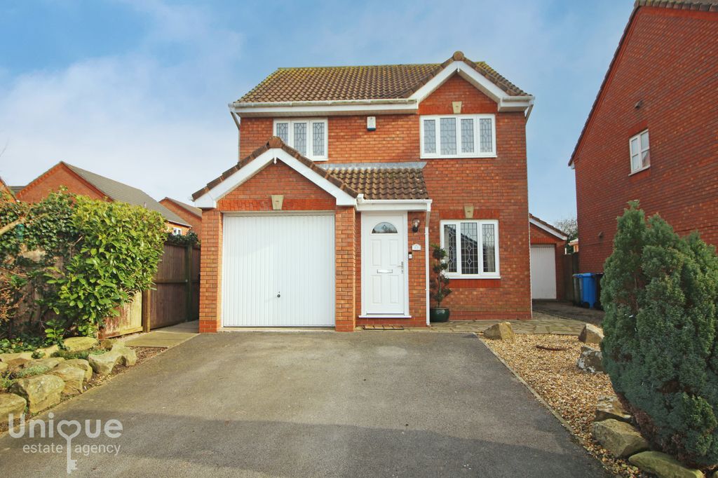 Property photo 1 of 30