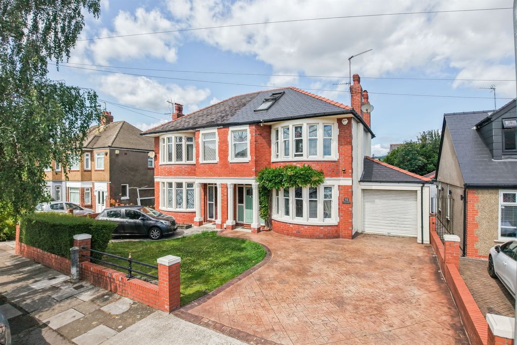 Property photo 1 of 29