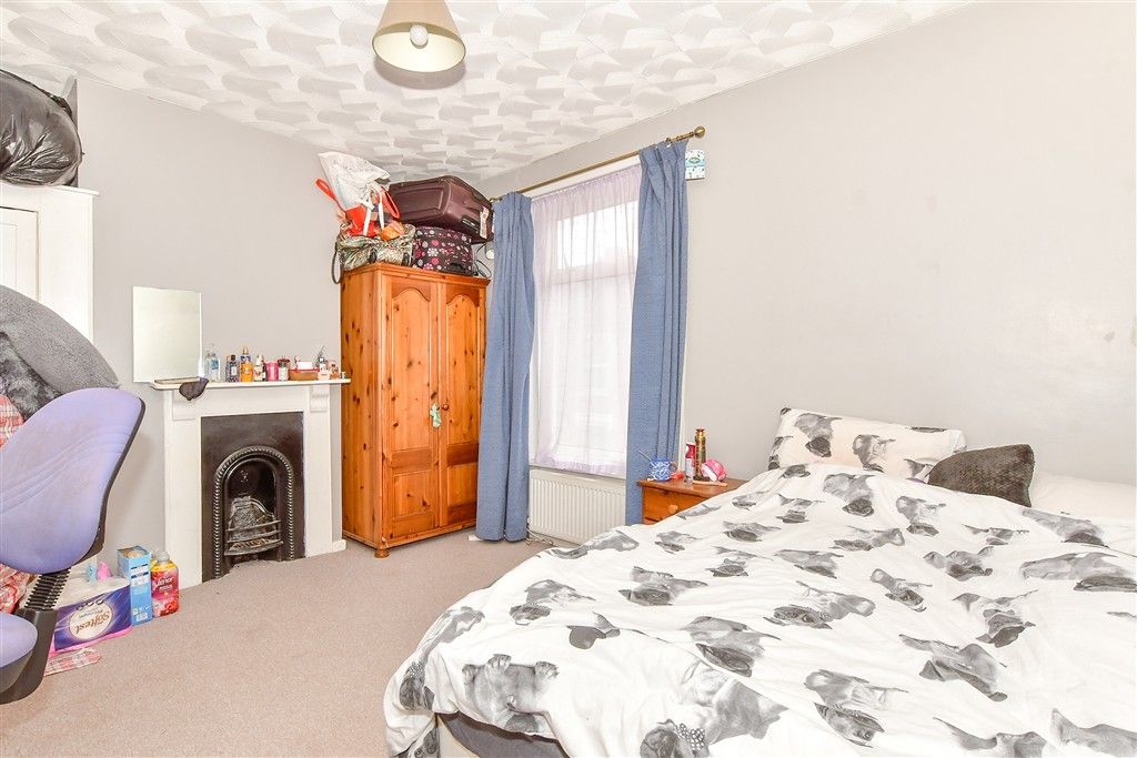 Property photo 2 of 10 Bedroom 1