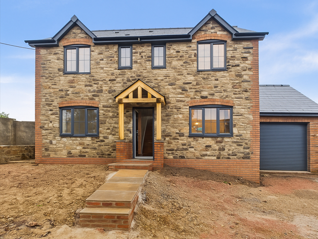 Property photo 1 of 6