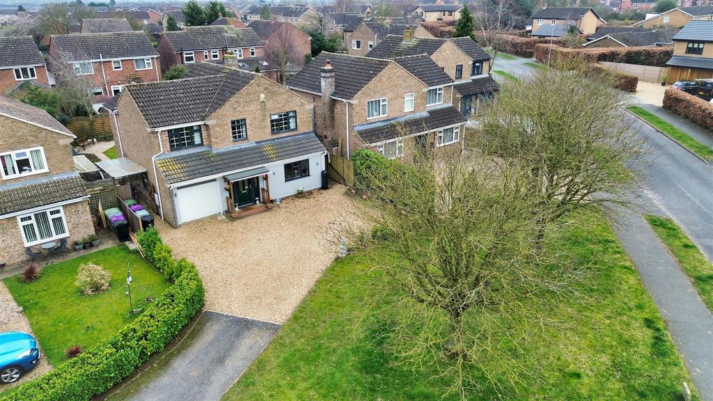 Property photo 1 of 25 Iftv2715.Jpg