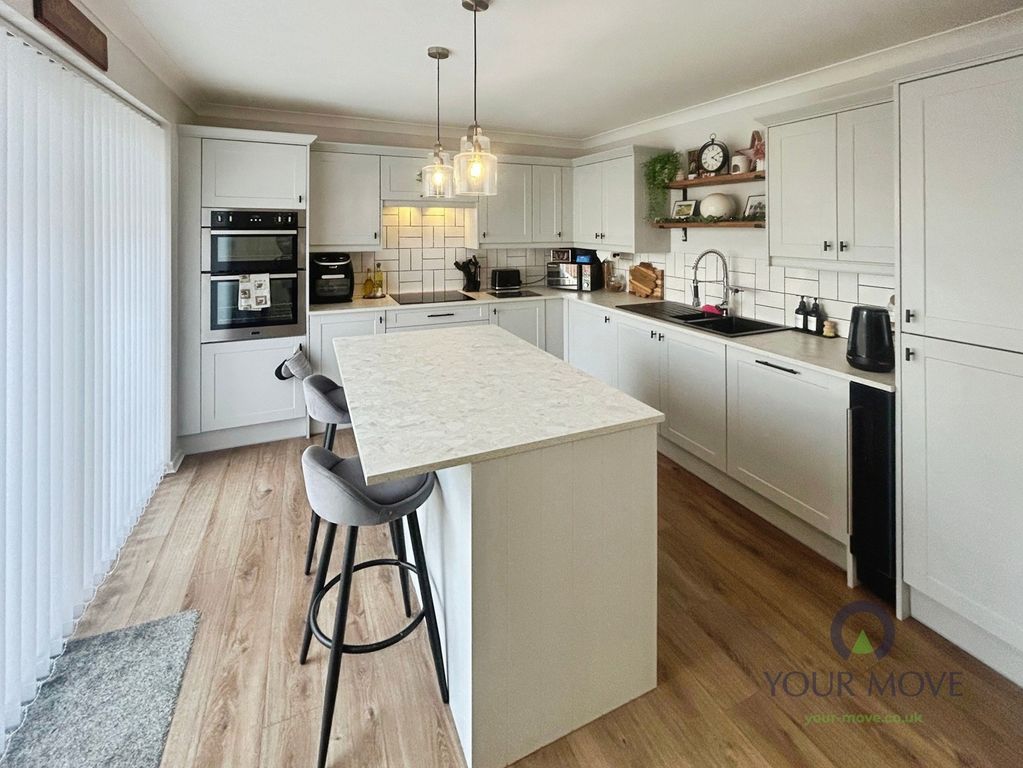 Property photo 2 of 16 Pbox-Img.Jpg
