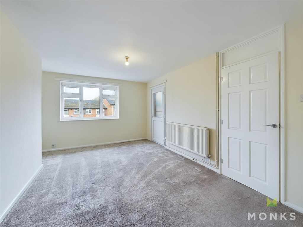 Property photo 2 of 8 Cam01420G0-Pr0500-Still005.Jpg