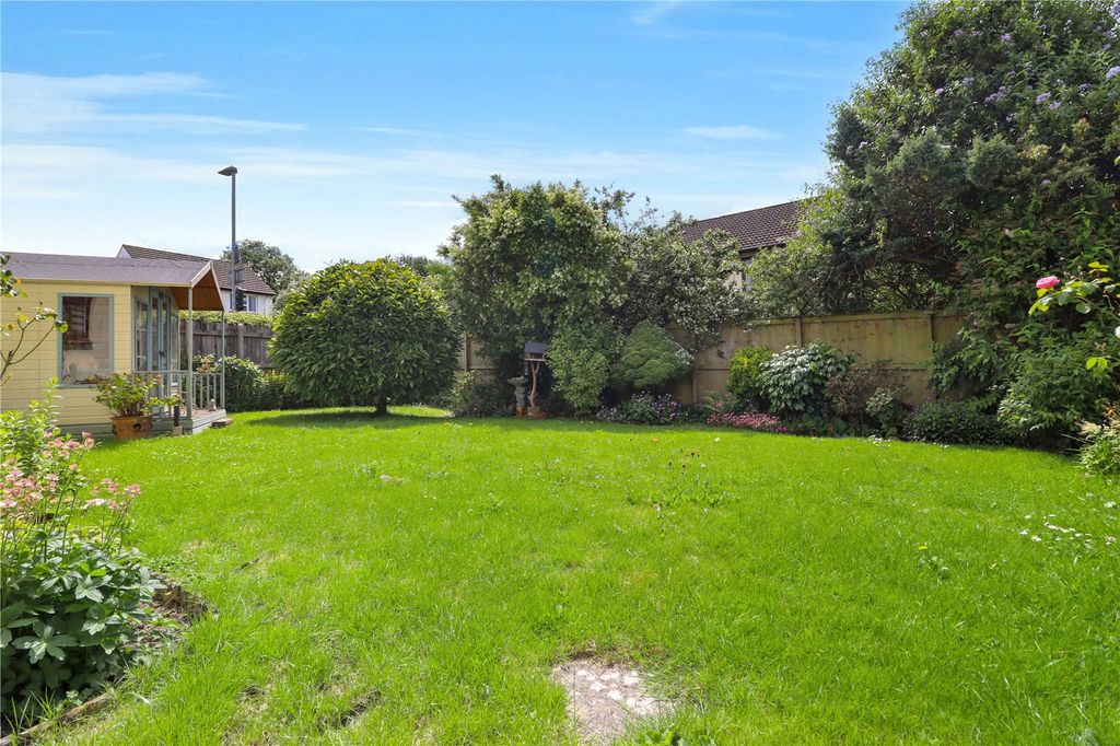 Property photo 2 of 19 Picture No. 34