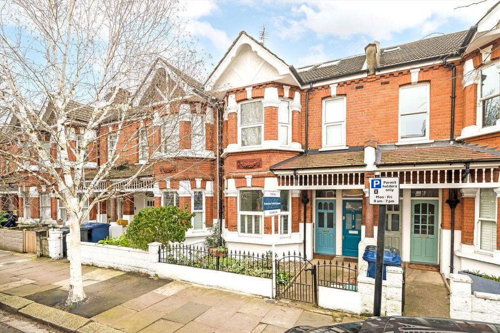 Property photo 1 of 13