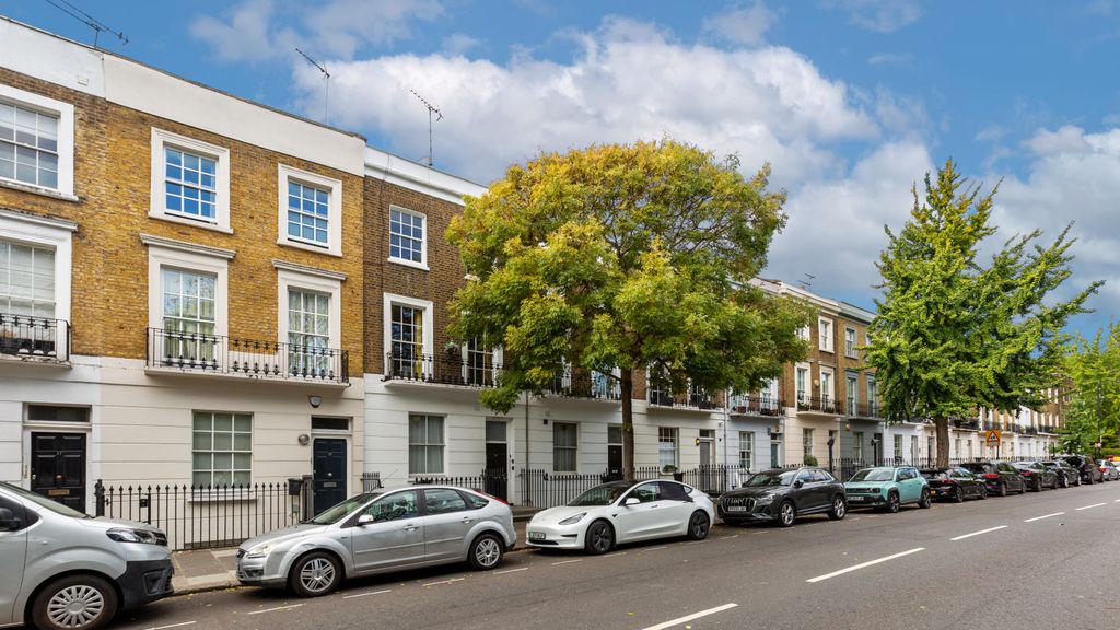 Property photo 1 of 17 Flat 1, 21/23 Harewood Avenue, Marylebone, London, Nw1 6Le