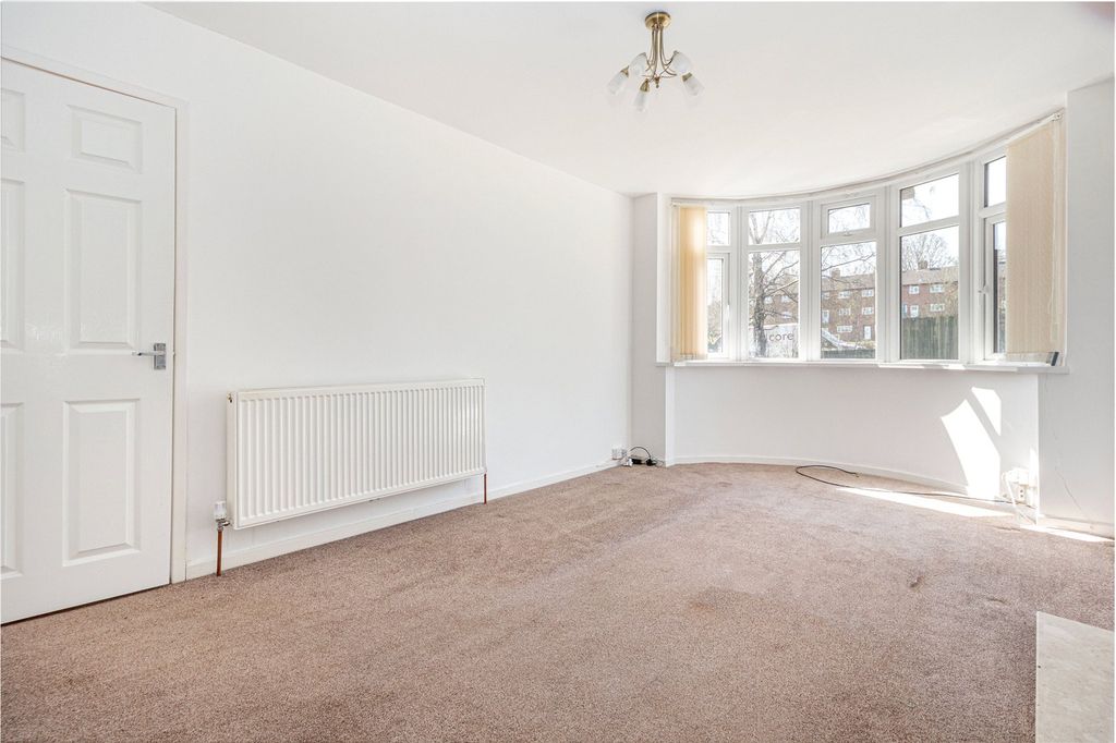 Property photo 3 of 20 Picture No. 22