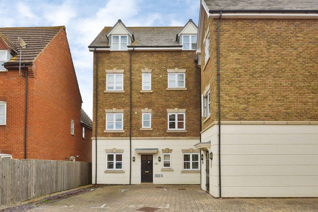 Property photo 1 of 16 Pbox-Img.Jpg