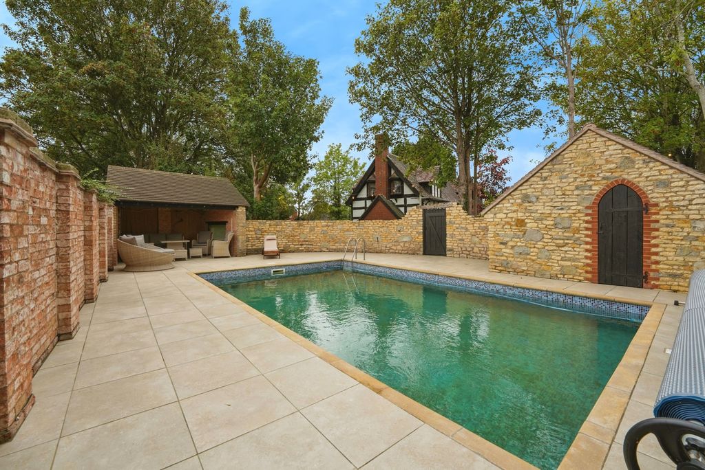 Property photo 2 of 26 Pool Area