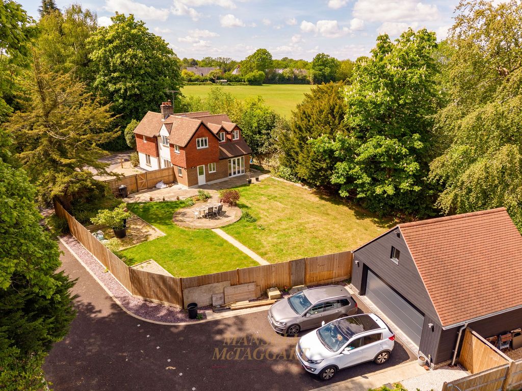 Property photo 2 of 30