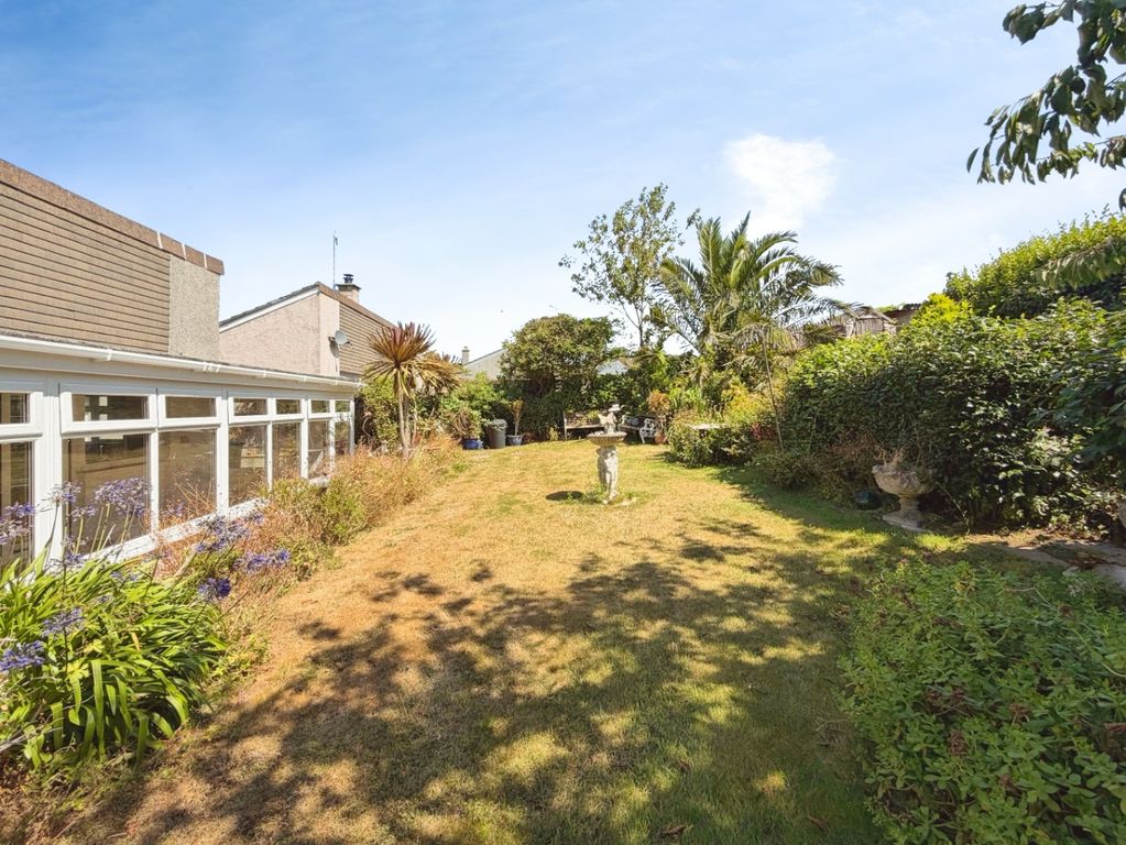 Property photo 2 of 21 5264935