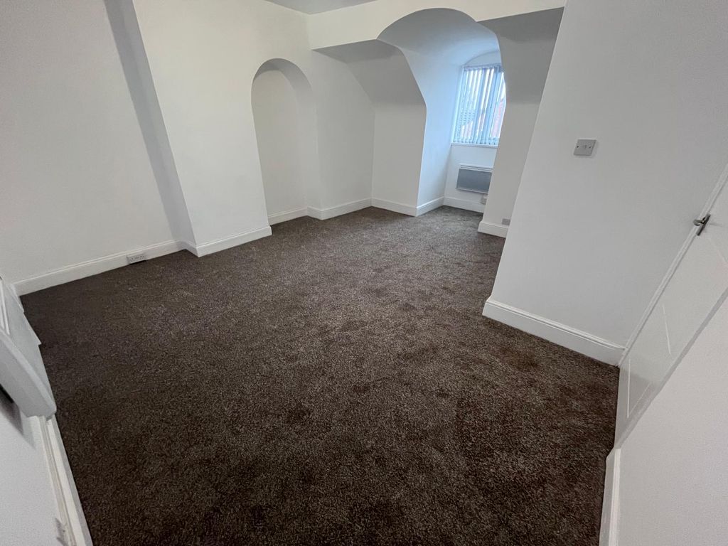 Property photo 1 of 7 Image