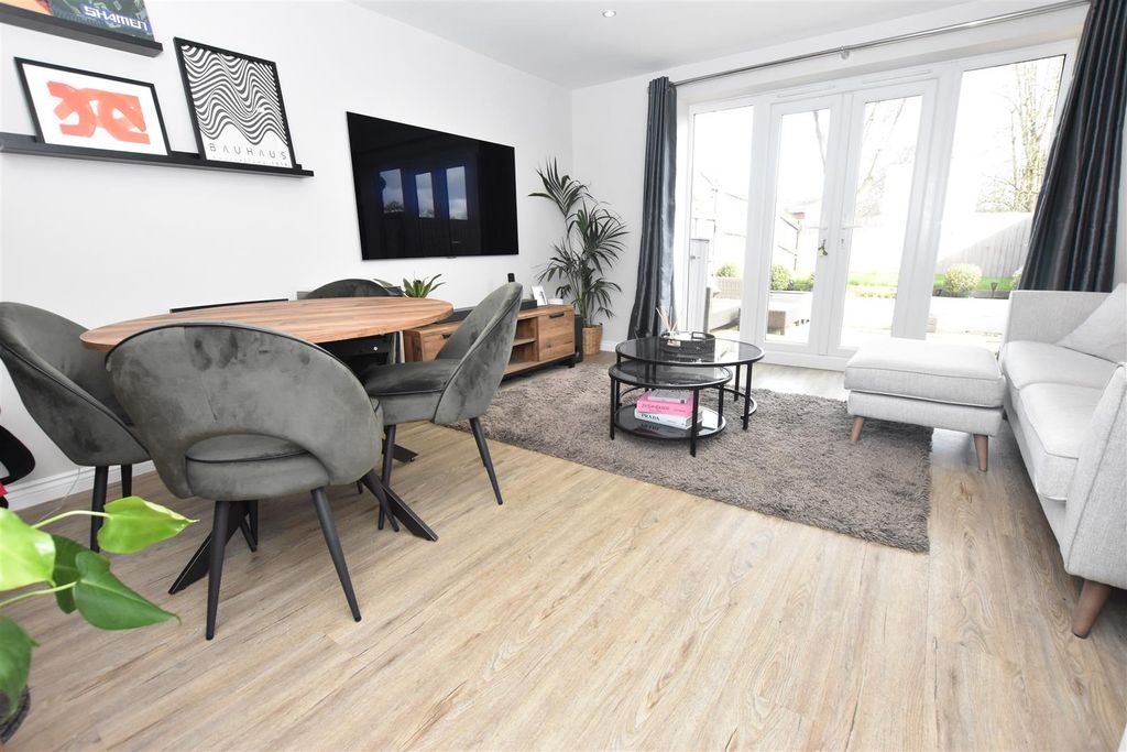 Property photo 3 of 17 Dsc_0674 - Copy (10).Jpg