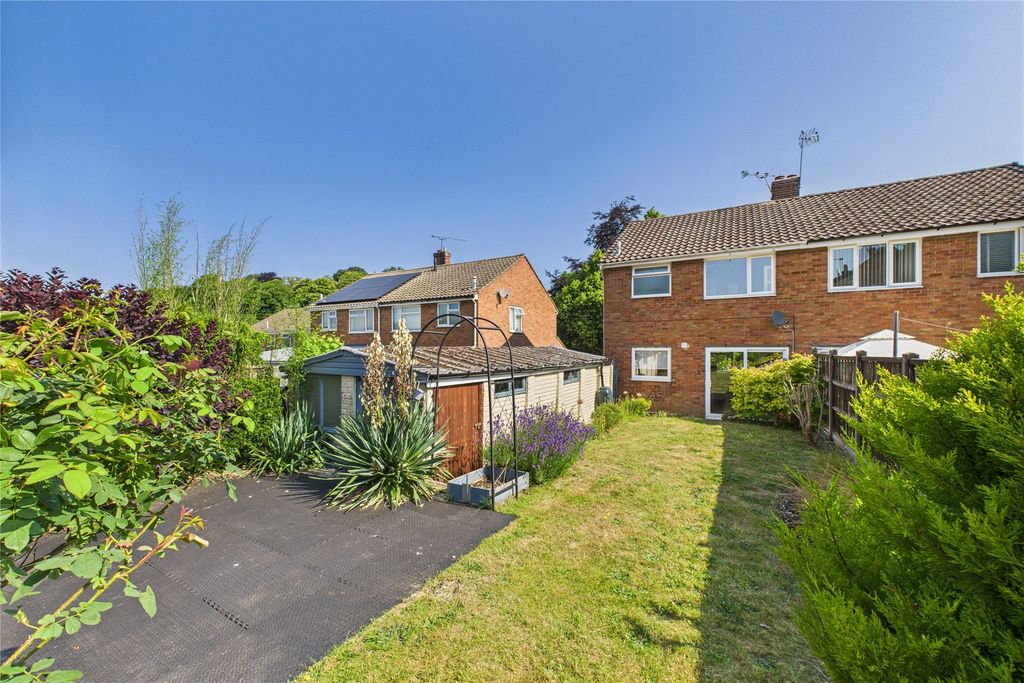 Property photo 3 of 7 Picture No. 05