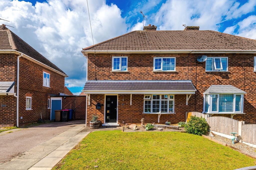 Property photo 1 of 30