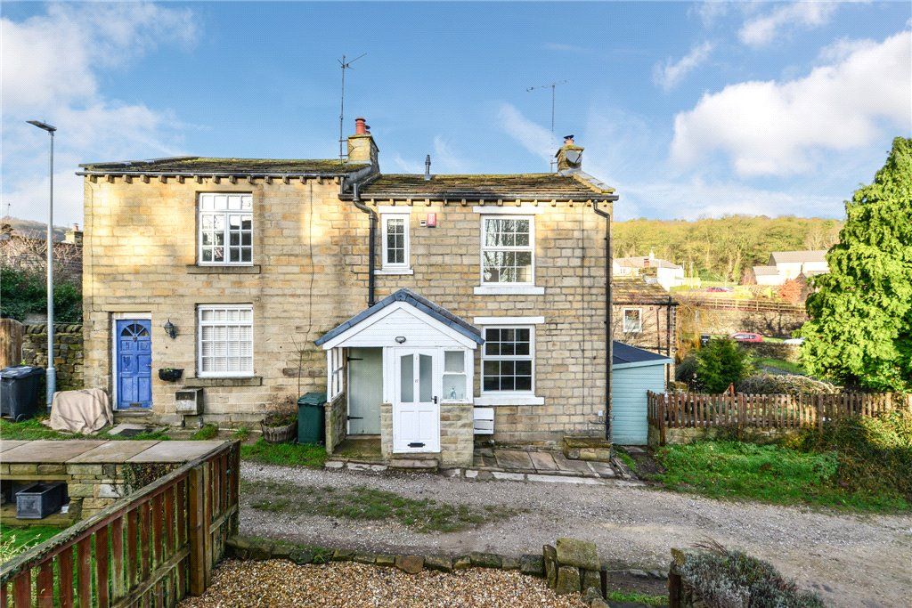 Property photo 2 of 16 Frontage