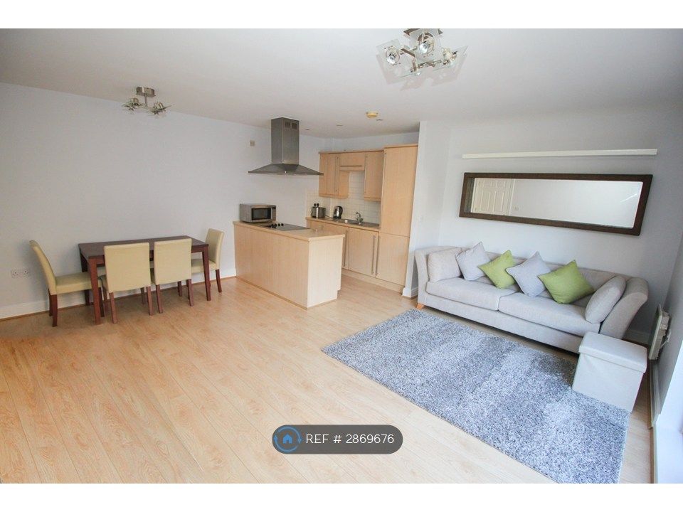 Property photo 2 of 8