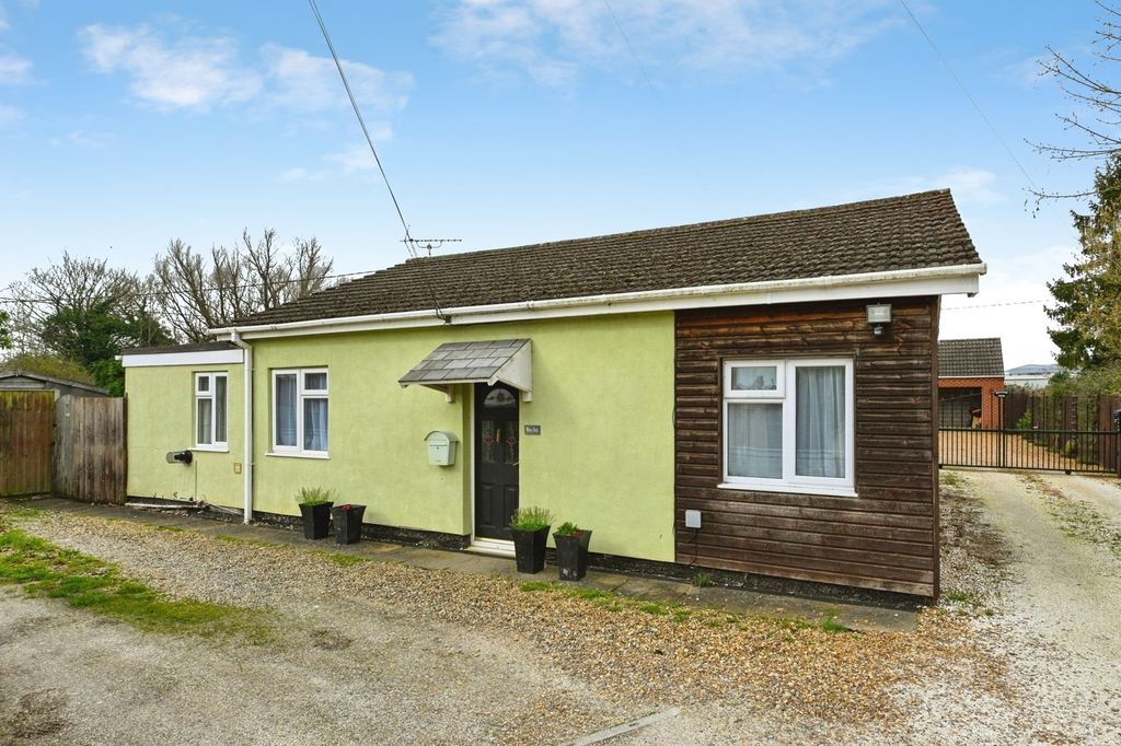 Property photo 2 of 21 Pbox-Img.Jpg