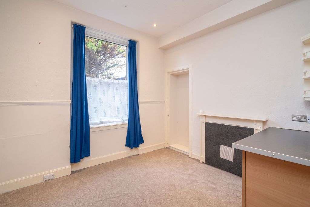 Property photo 2 of 19 Property Image 2