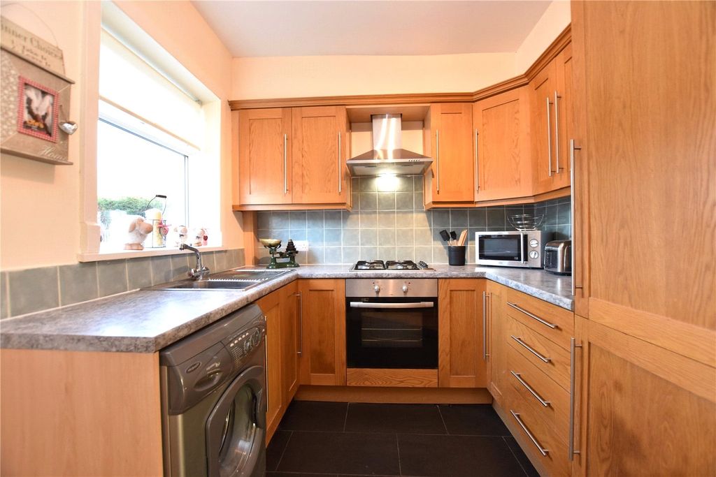 Property photo 3 of 13 Picture No. 14