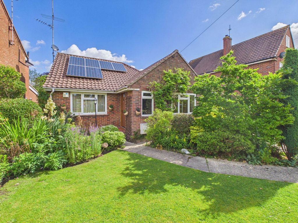 Property photo 1 of 12