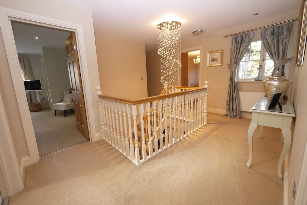 Additional image 22 of 4 bed detached house for saleBawtry Road, Bessacarr, Doncaster DN4