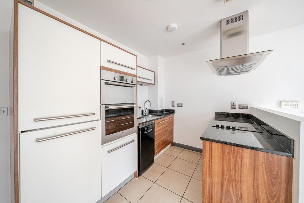 Property photo 3 of 19 Picture No. 35