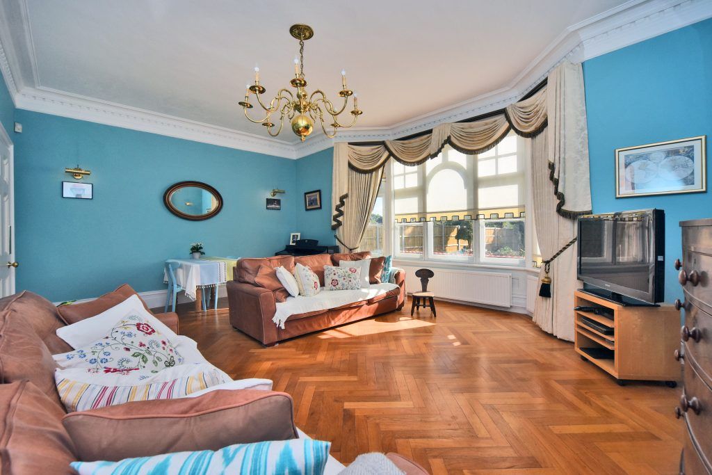 Property photo 2 of 12