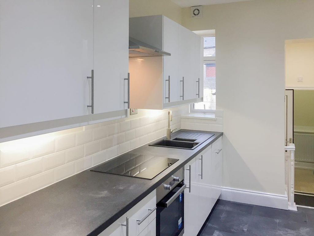 Property photo 2 of 14 A1F3E904-Ddf0-4d72-Ad18-Aa1Fe5Bf5d05.Jpg