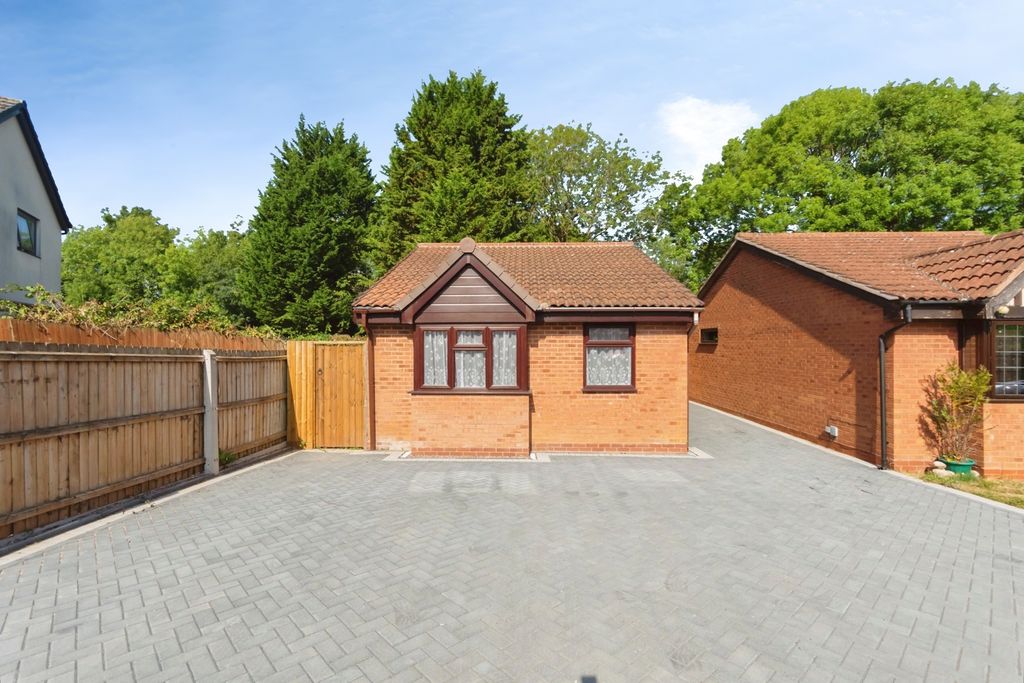 Property photo 2 of 21 Pbox-Img.Jpg