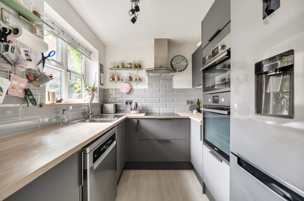 Property photo 3 of 19 1516689 (14).Jpg