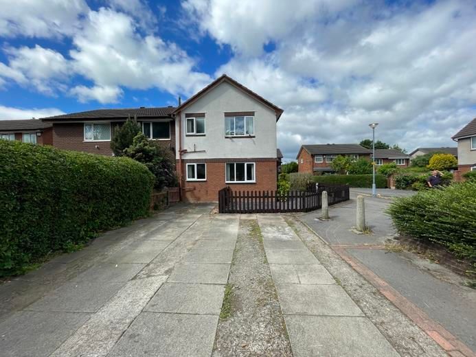 Property photo 1 of 8 Front