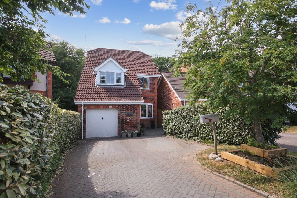 Property photo 1 of 27