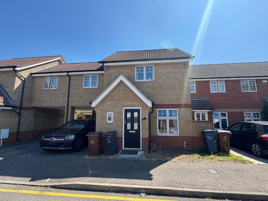 Property photo 1 of 11 Rm8 2Te