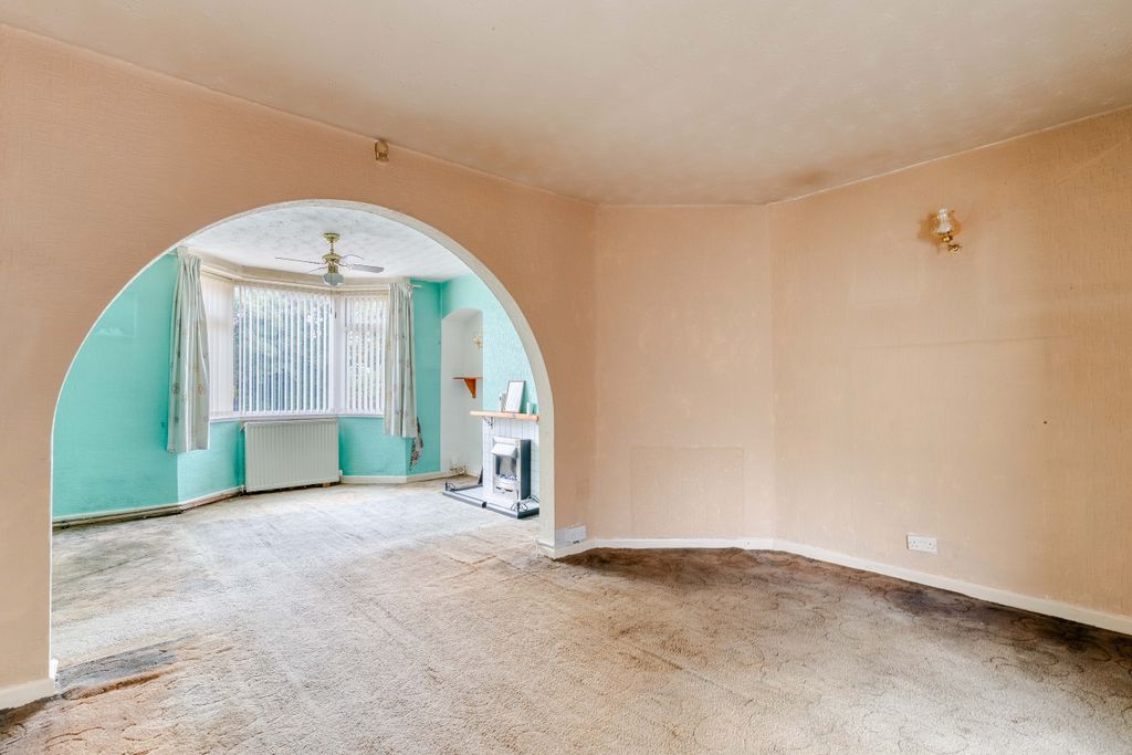 Property photo 2 of 18 Photo 11