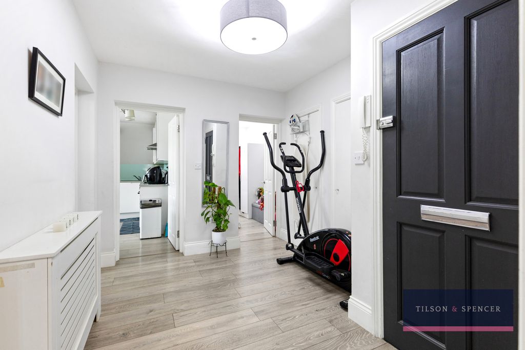 Property photo 2 of 17 2