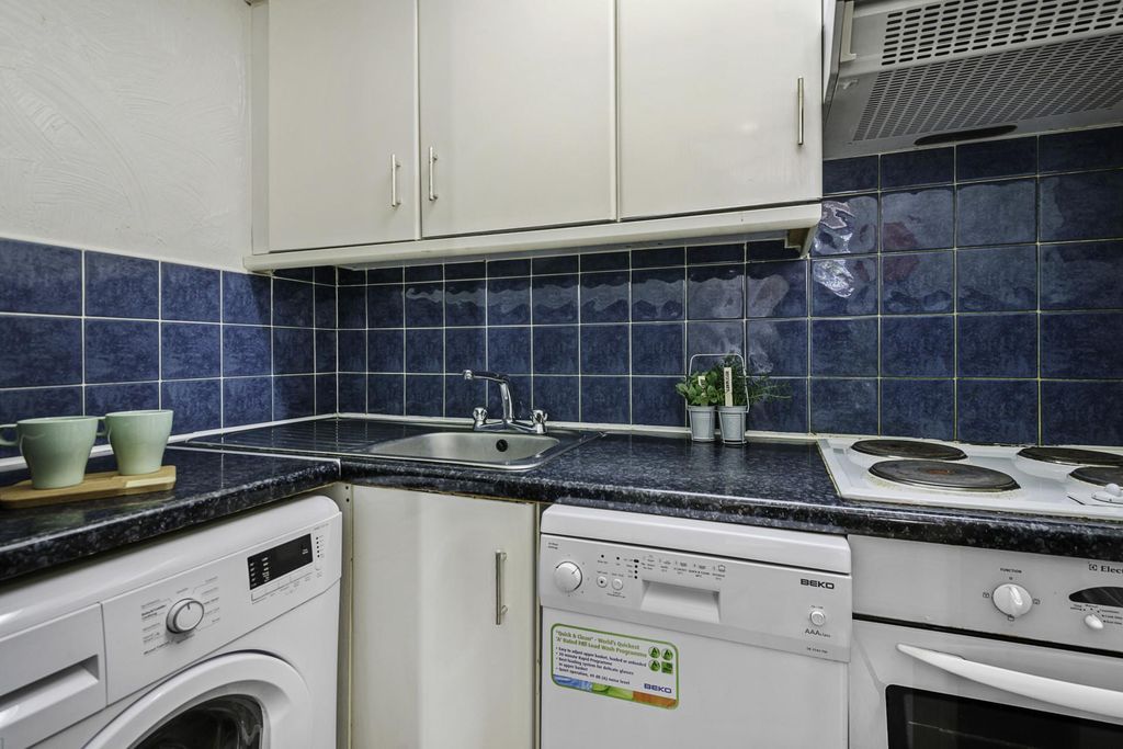 Property photo 3 of 4 Property Photo