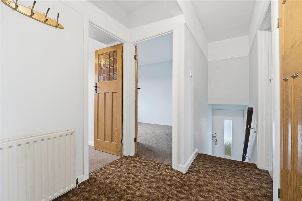 Property photo 2 of 11 80 Cavendish Landing.Jpg