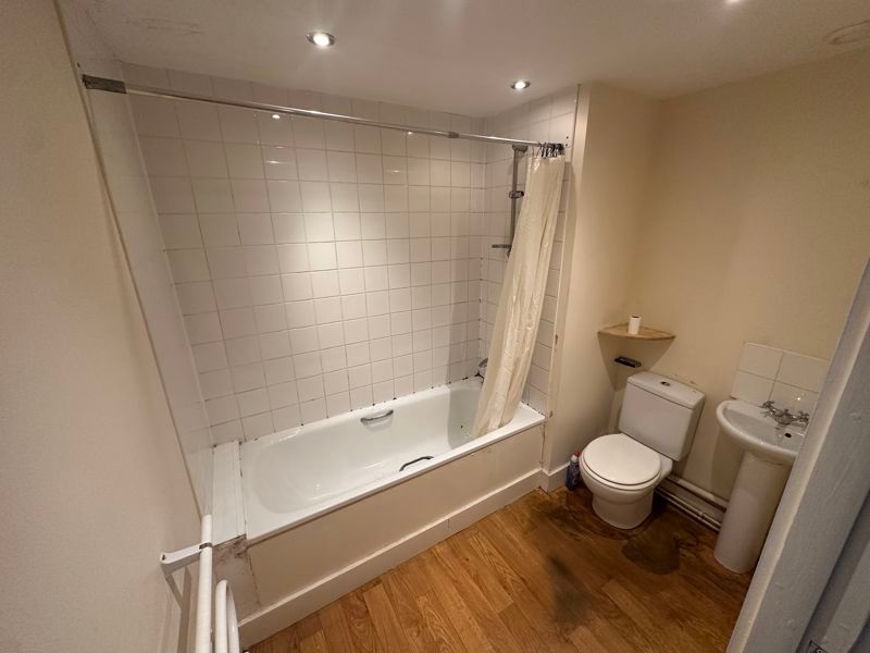 Property photo 3 of 8 Bathroom