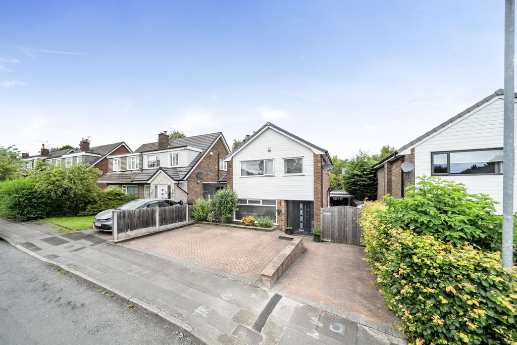 Property photo 1 of 12 1480717 (1)